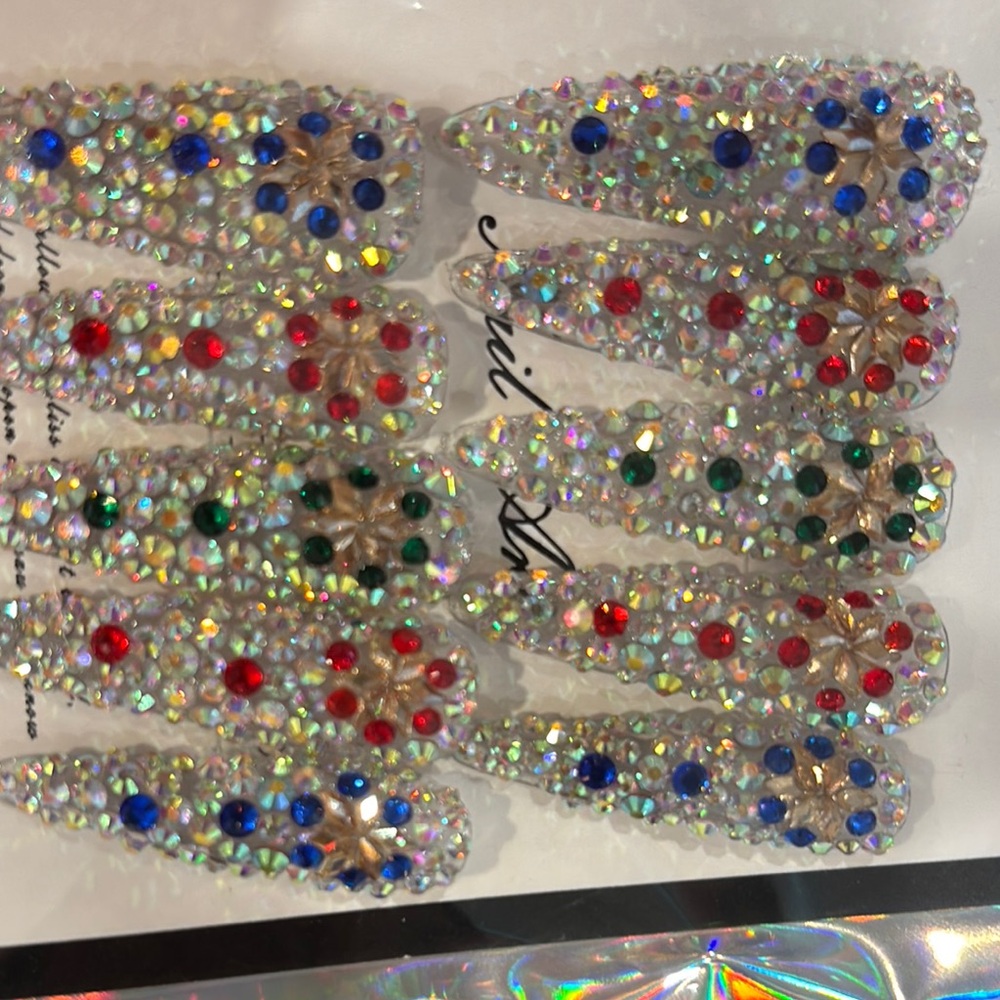 Colorful Rhinestone press on Nail Set - Picture 5 of 8